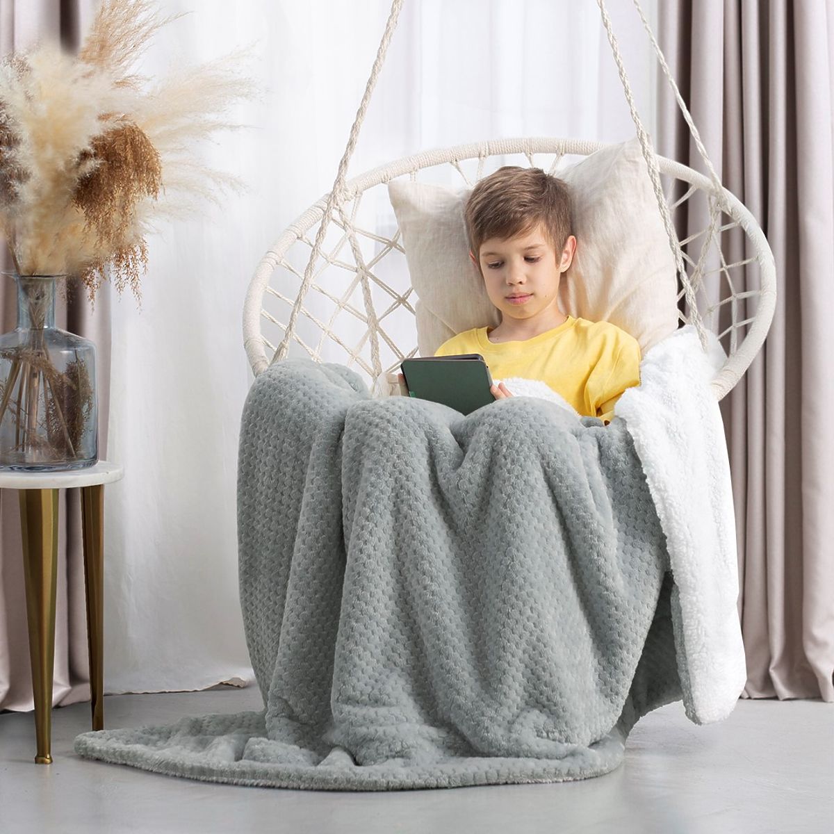 Tagesdecke SHLEEPY graue Farbe mit Jacquardmuster klassischer Stil 220x240