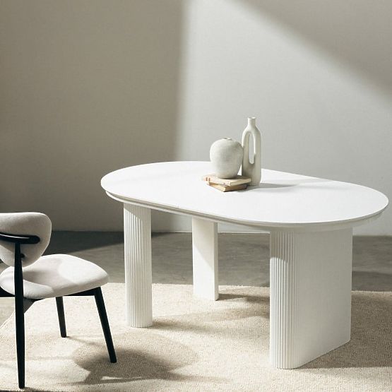 Ausziehbarer Tisch Audrey 160-240 cm, oval, weiß, mit Rillen, abgerundete Formen