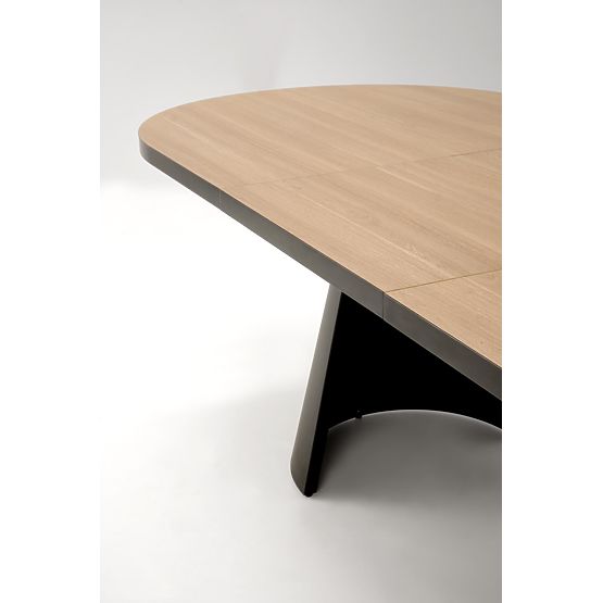 Ausziehbarer Tisch GIACOMO, Platte - natur, Beine - schwarz (2p=1 Stk)