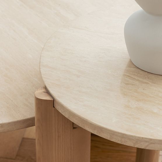 Couchtisch Medley 90 cm, rund, Travertin/Esche