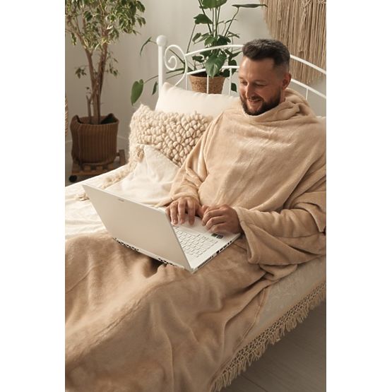 Decke CASHMERE TOUCH mit Ärmeln - 150 x 210 cm (beige)