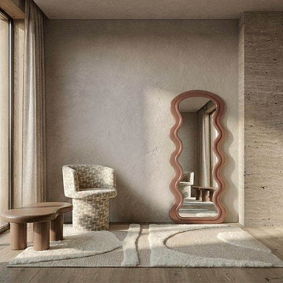 Dekoratives Hängespiegel im Holzrahmen Vale 177x75 cm, wellig, organische Form, Mocha Mousse