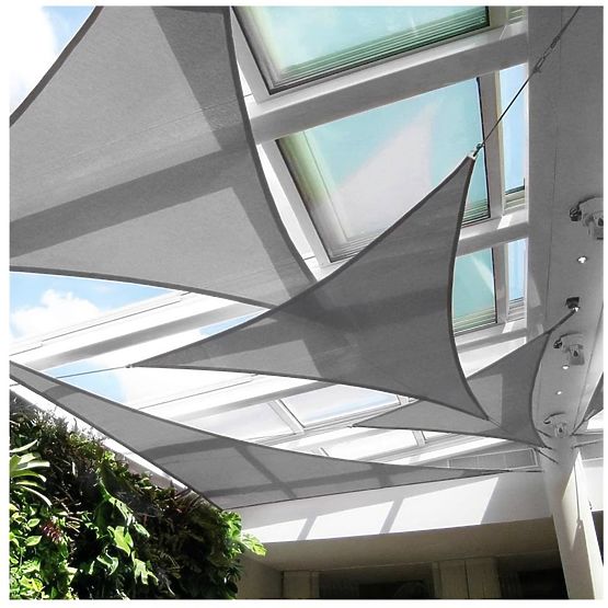 Dreieckige wasserdichte Plane 3x3x3 m - grau