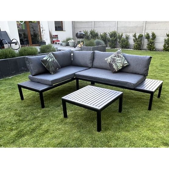 Eckiger Balkon Stahl Kaffeetisch 2 Sofas mit Armlehnen VENTO Schwarz