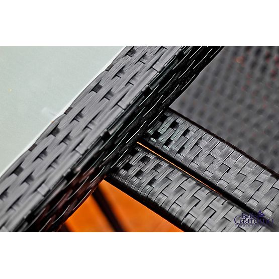 Essgruppe aus Technorattan (Tisch 150×90 cm + 6 × Stühle) AVVICENTE, schwarz