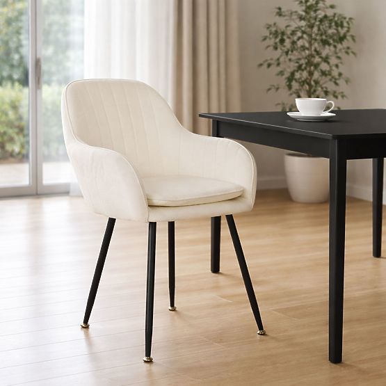 Gepolsterter moderner Samtstuhl für Esszimmer und Wohnzimmer cremefarben ModernHome