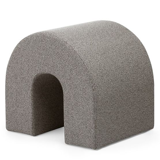 Gepolsterter Pouf Arc, abgerundet, hellbraun