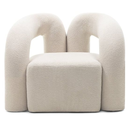 Gepolsterter Sessel Merry in Hellbeige, Bouclé, abgerundete Form