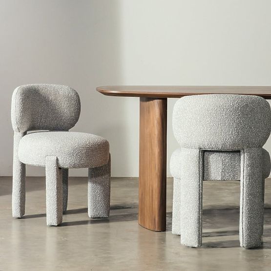 Gepolsterter Stuhl Falone grau, Bouclé, abgerundete Formen