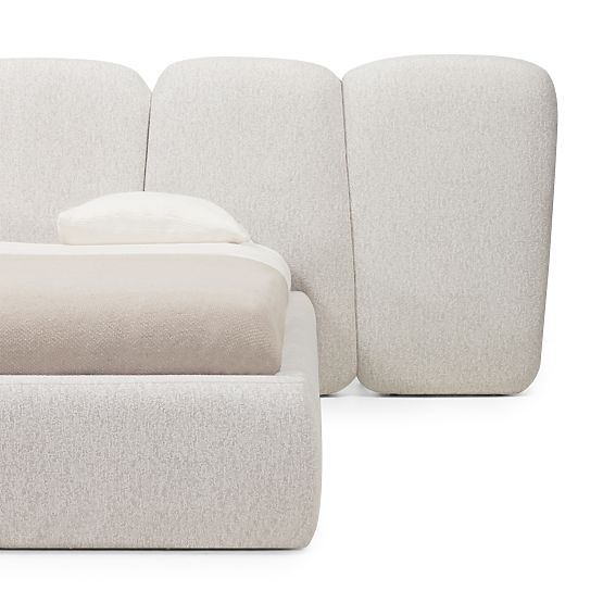 Gepolstertes Bett Fencee 160x200 cm, mit Lattenrost, abgerundet, hellbeige