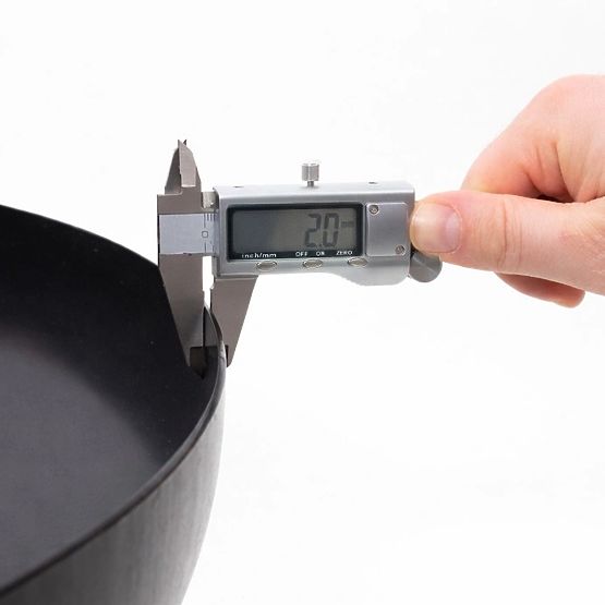 Große robuste gusseiserne Gartenfeuerstelle 60 cm ideal für Lagerfeuer