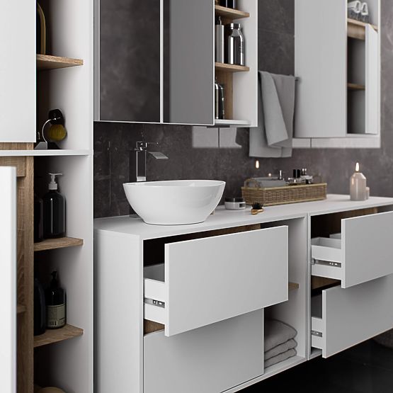 HÄNGENDER BADEZIMMERSCHRANK VAMI W50 2D 6P WEISS / EICHE SONOMA