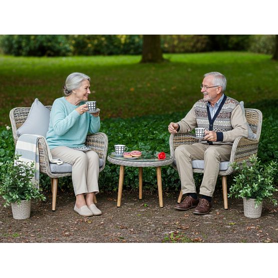 Kleine Balkonset aus Technorattan BELICCO