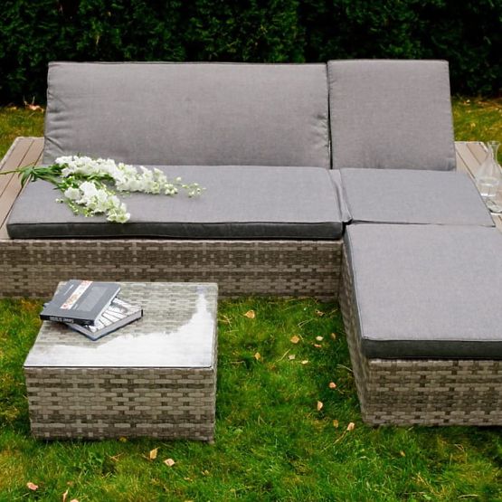 Multifunktionales Bett aus Technorattan DIABOLICO