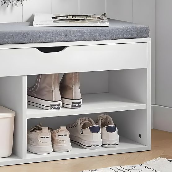 Schuhschrank mit grauem Kissen und aufklappbarem Sitz 3 Regale weiß