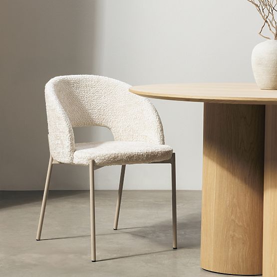 Stuhl mit Öffnung in der Rückenlehne Jazz, hellbeige