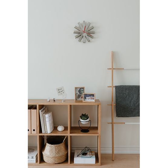 Uhr RIBBON Farbe Grau Umbra