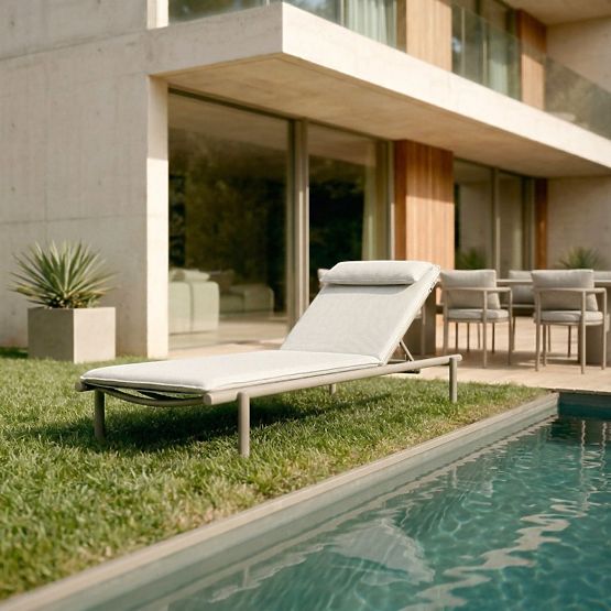 Verstellbare Gartenliege Amarello, Aluminium, hellbeige/beigegrau