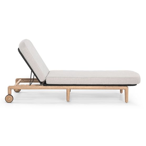 Verstellbare Gartenliege Komorebi, helles Akazienholz, Stahl, Geflecht, beige