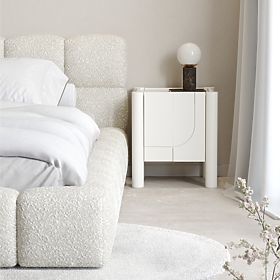 Nachttisch Lunaria mit gefräster Front, weiß